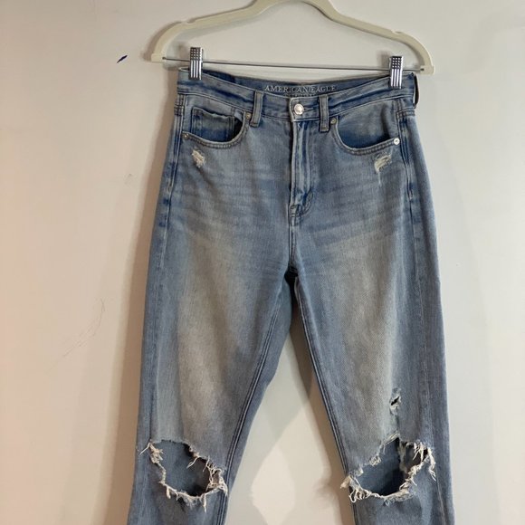 American Eagle Mom Jeans Womens Size 2 Blue Light Wash Denim Zip Fly - Picture 4 of 12